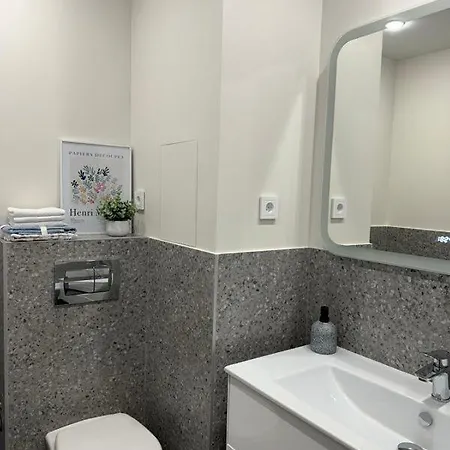 Prime Urban Suites * Lodz